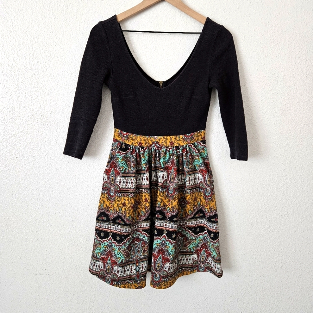 ANTHROPOLOGIE MAEVE DRESS Fit N Flare Scoop Neck Paisley 3/4 Sleeve POCKETS